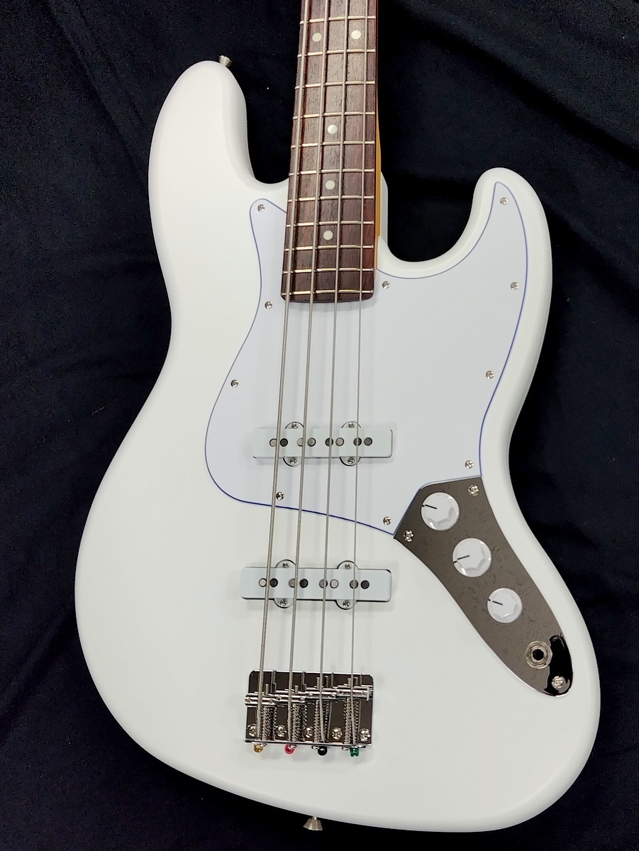 専用ページ2　BASSBASS様 Fender Made in Japan Limited Hybrid II Jazz Bass Blanc