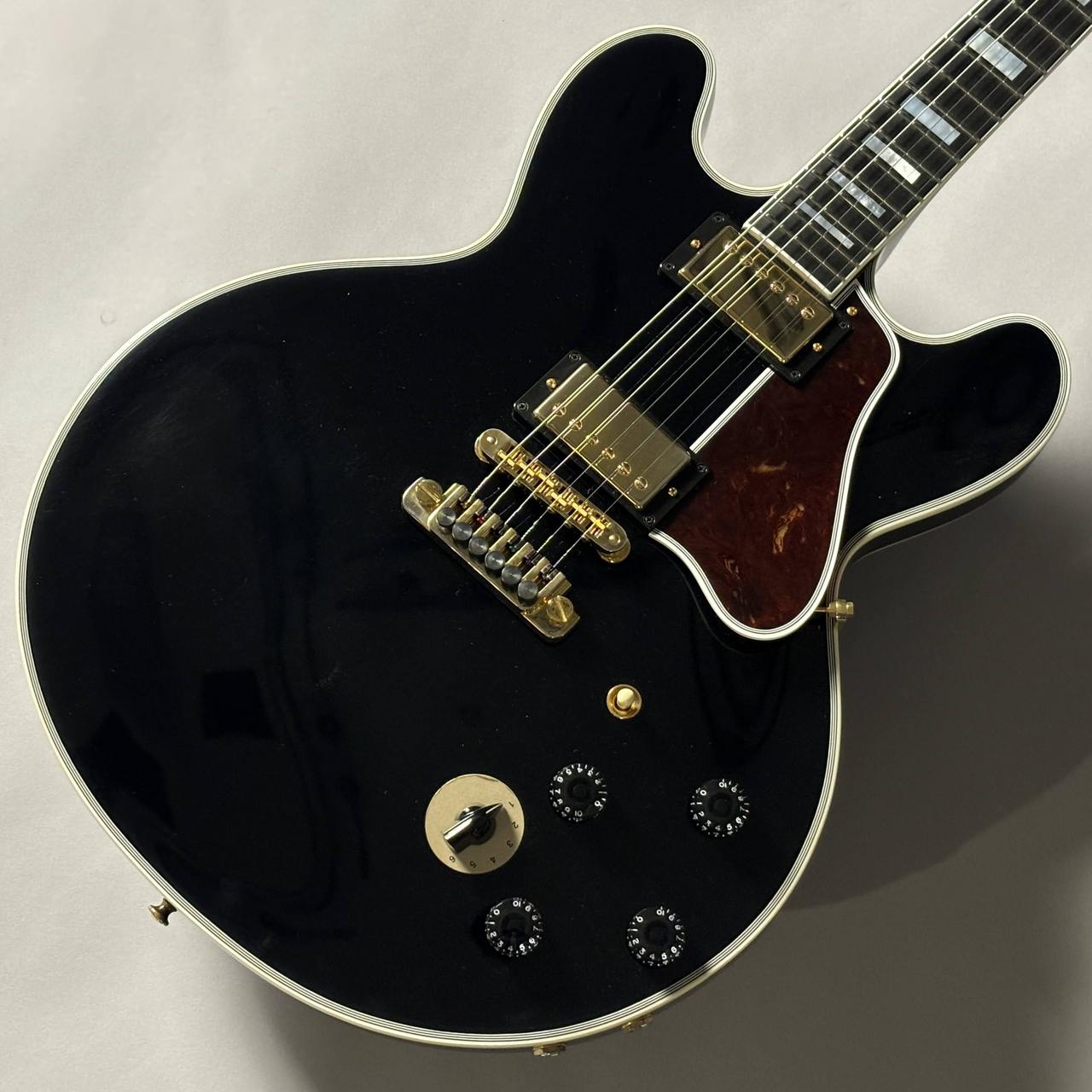 Gibson B.B. King Lucille【Ebony Black/4.35kg】【2015年製Used