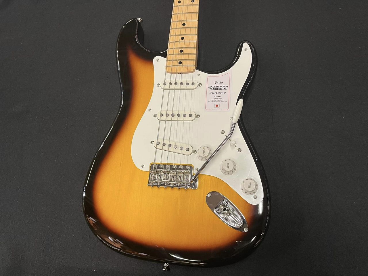 Fender MADE IN JAPAN TRADITIONAL 50S STRATOCASTER 2Tone  Sunburst（新品特価）［デジマートSALE］【楽器検索デジマート】