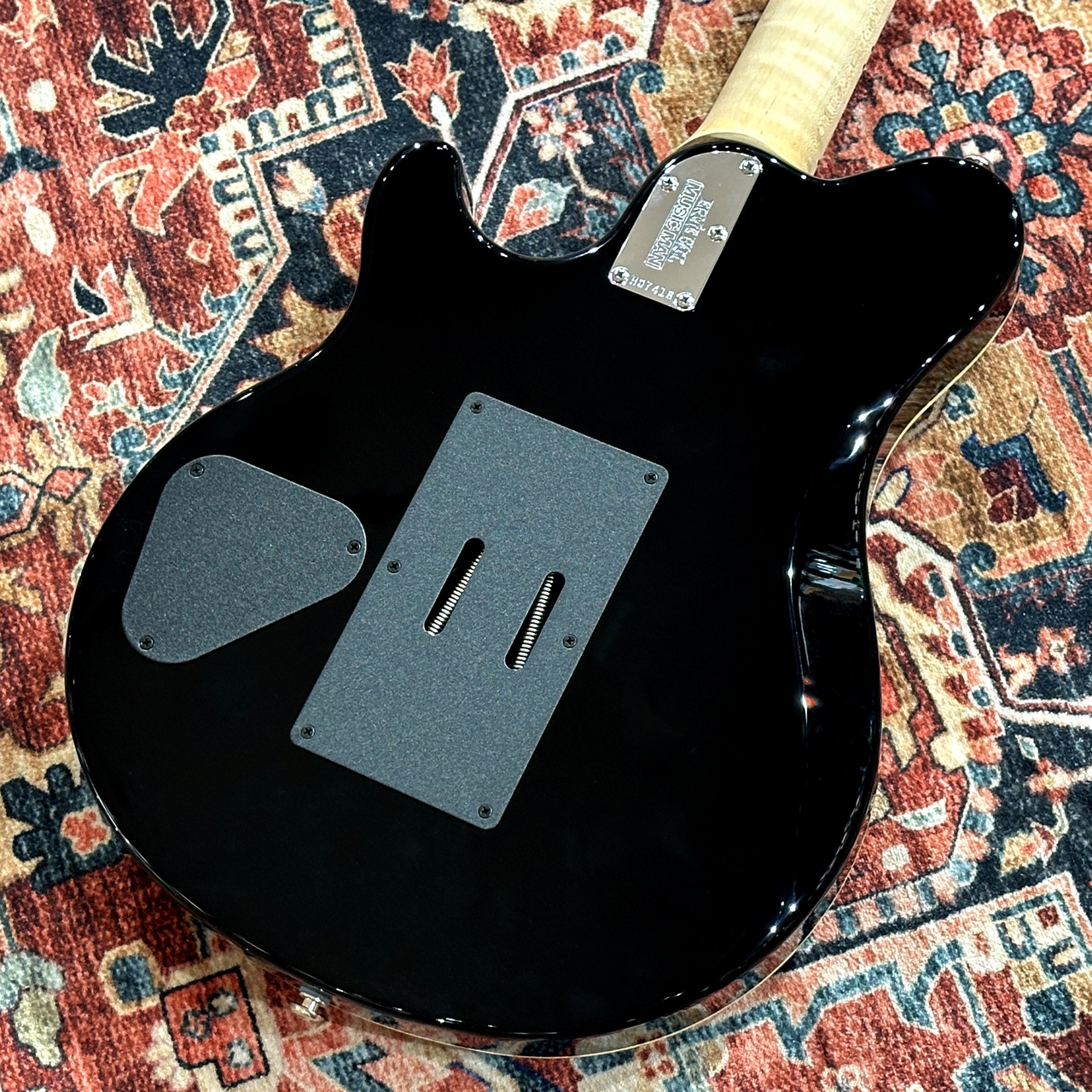 MUSIC MAN Axis KID Limited Trans Red Quilt Mutching Head