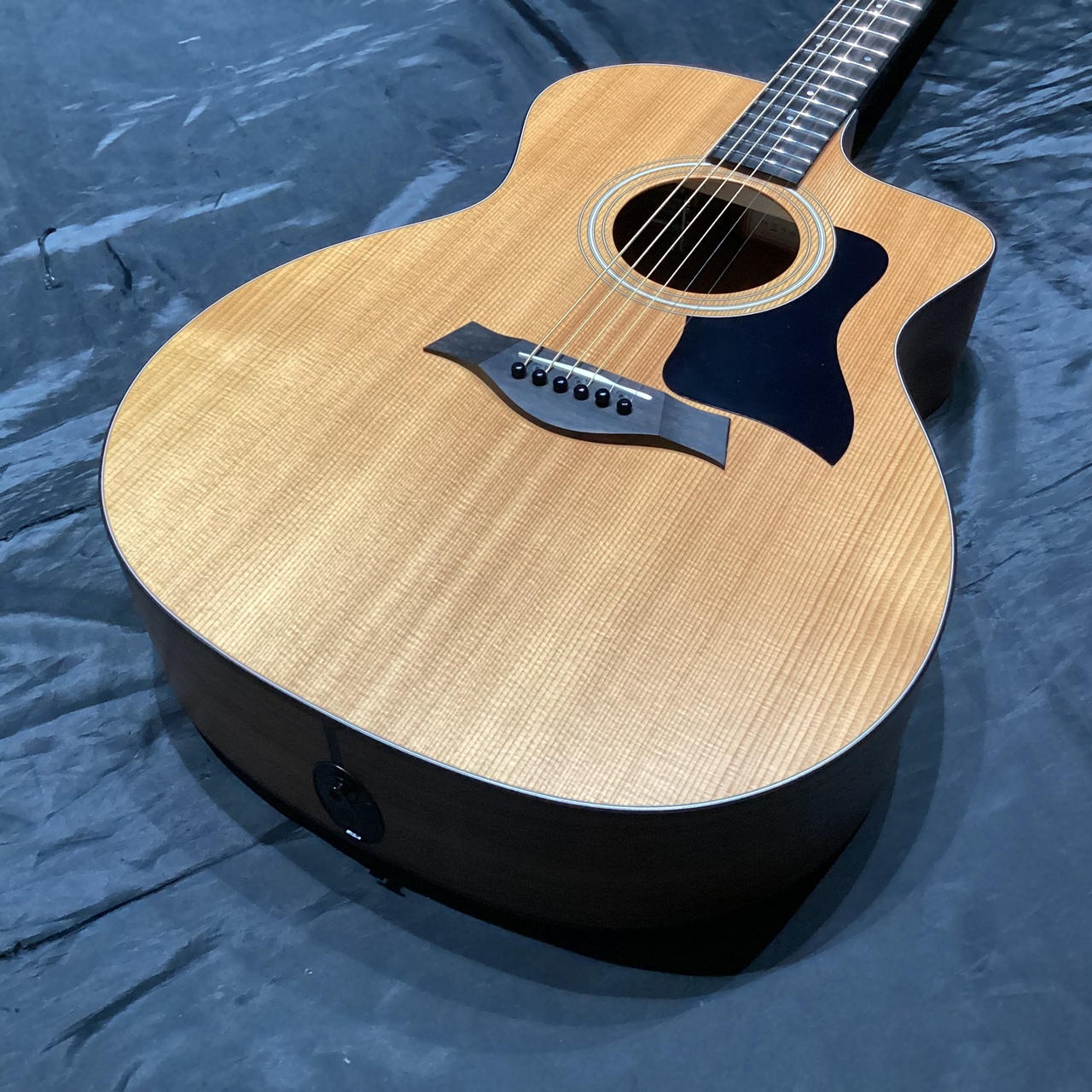Taylor 114ce Walnut 2021年製（中古）【楽器検索デジマート】
