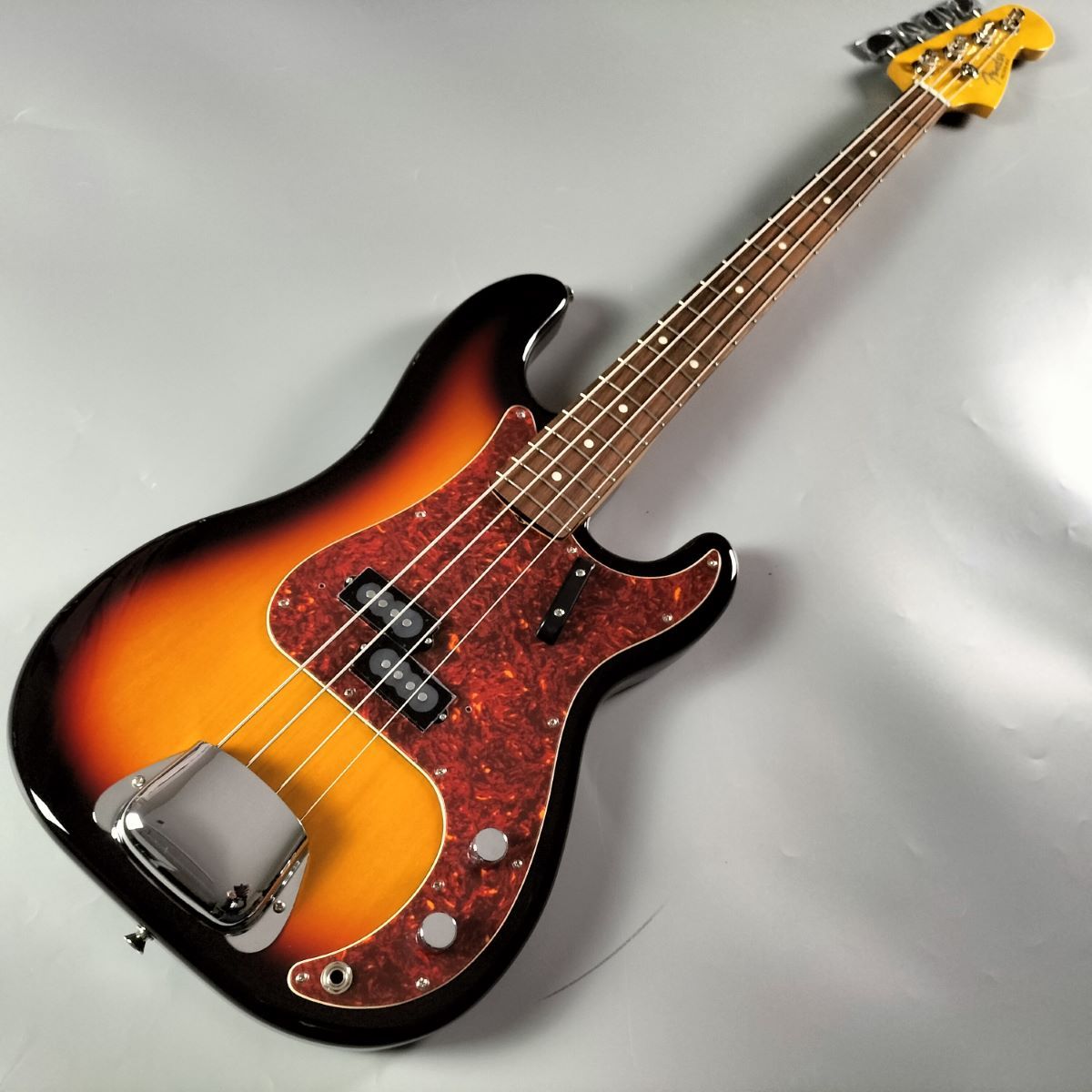 Fender HAMA OKAMOTO PRECISION BASS 