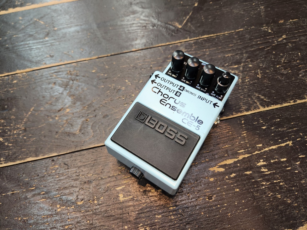 BOSS Chorus Ensemble CE-5 中古動作品 Amazon.co.jp: BOSS Chorus Ensemble CE-5 : 楽器・音響機器