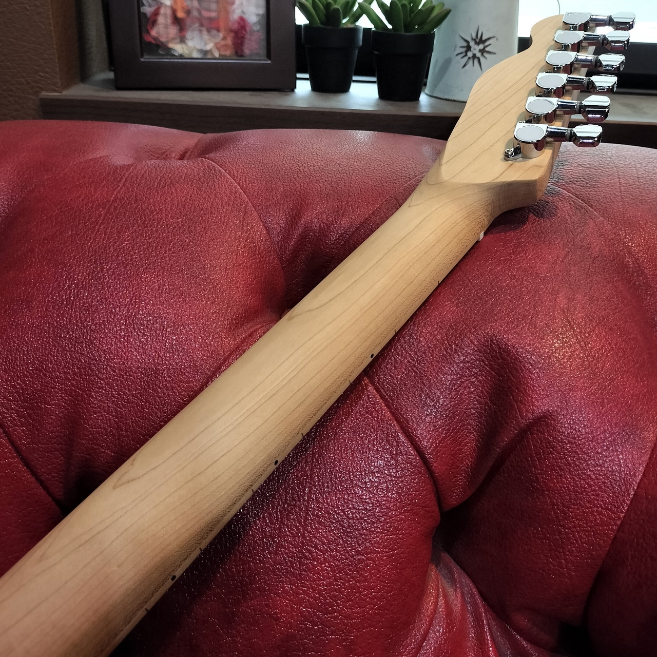 Vulcan Guitar ひび割れシンライン（新品）【楽器検索デジマート】