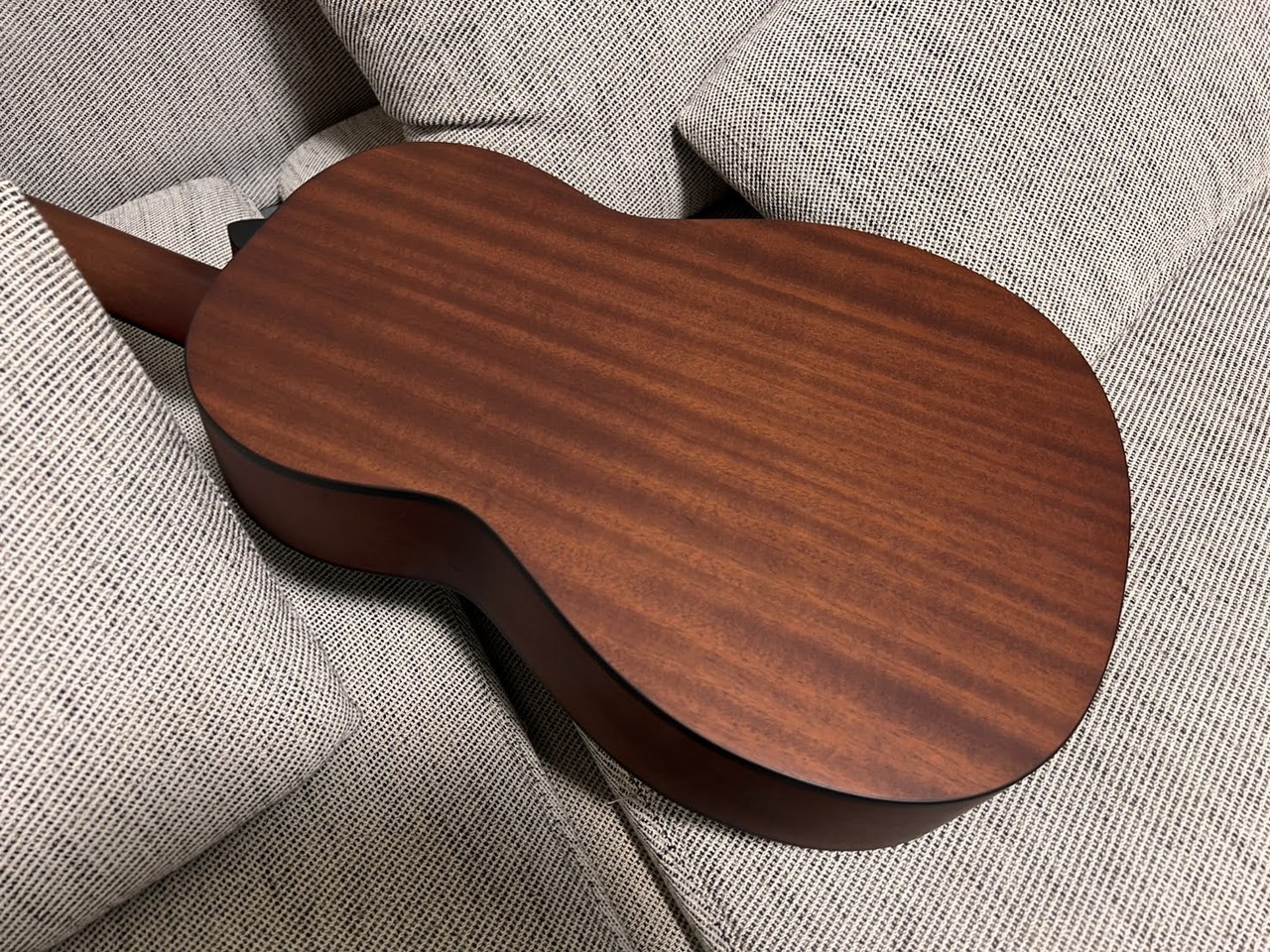 K.Yairi Nocturne Custom Green Fホール仕様 PICKUP付 【 オール単板