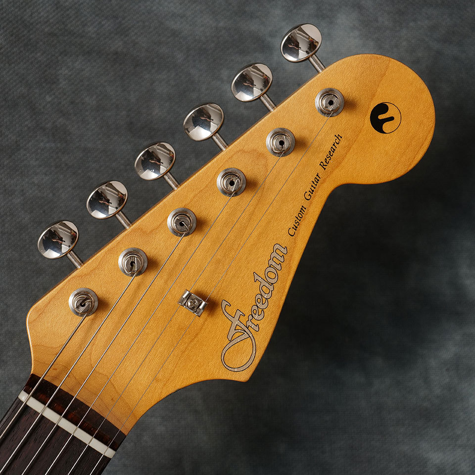 FREEDOM CUSTOM GUITAR RESEARCH O.S.Retro Series ST Daphine