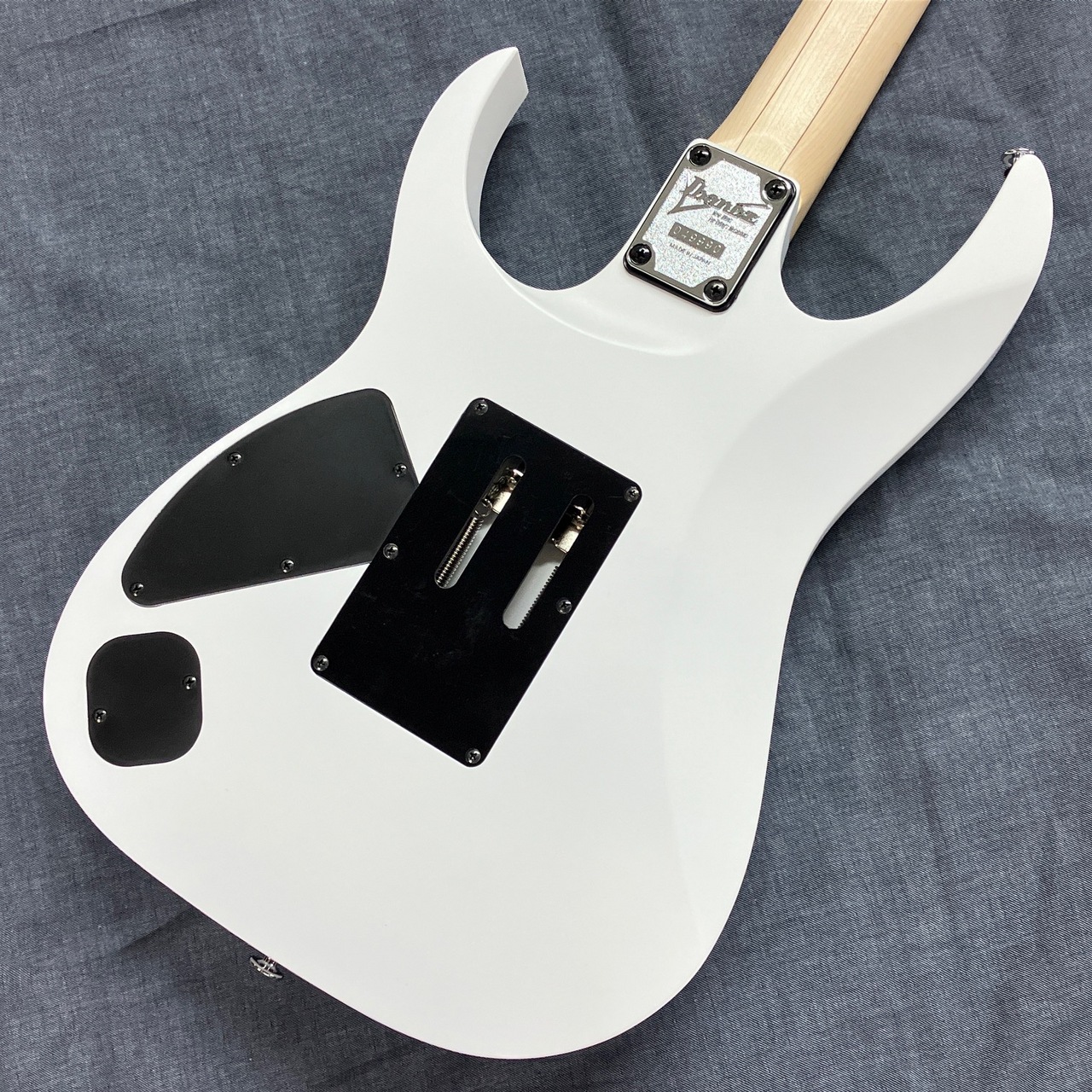 Ibanez RG6HSHMTR WHF(White Flat)（新品特価）【楽器検索デジマート】