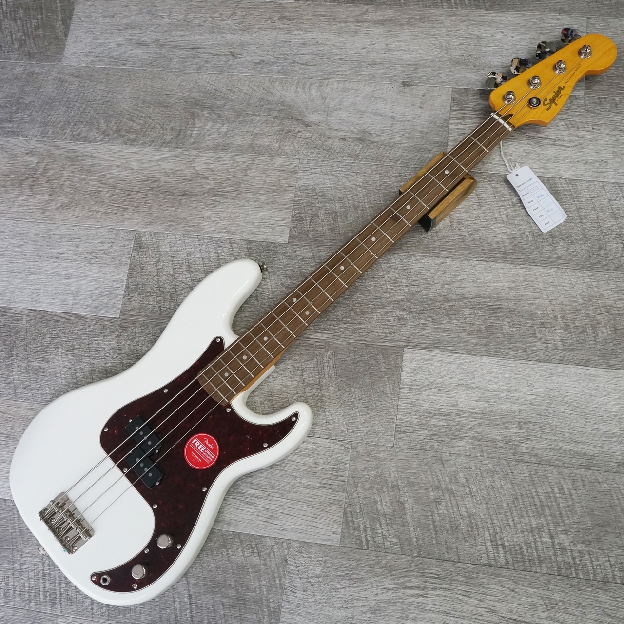 Squier by Fender Classic Vibe '60s Precision Bass Olympic White