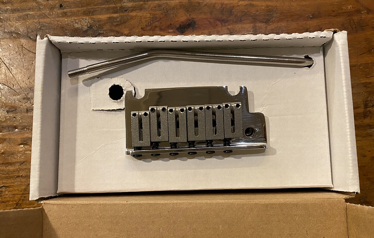Fender 純正パーツ American Standard Stratocaster Tremolo Bridge