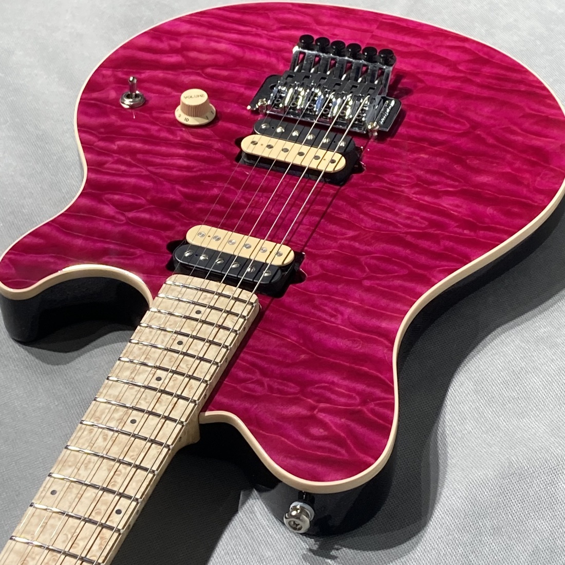 MUSIC MAN AXIS M TRANS PINK Q MH 30TH【約3.5kg】（新品）【楽器検索