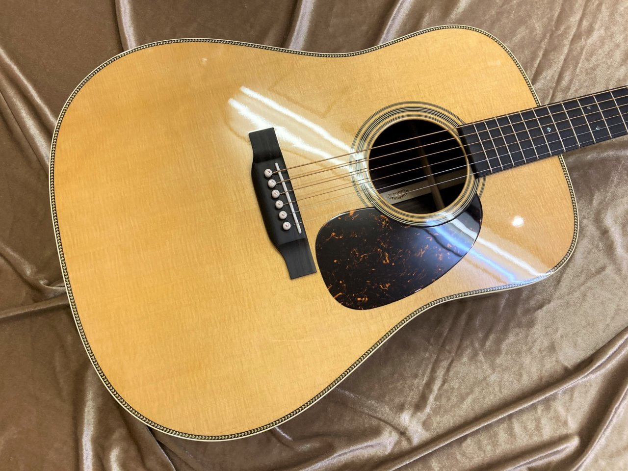 Martin HD-28（新品/送料無料）【楽器検索デジマート】