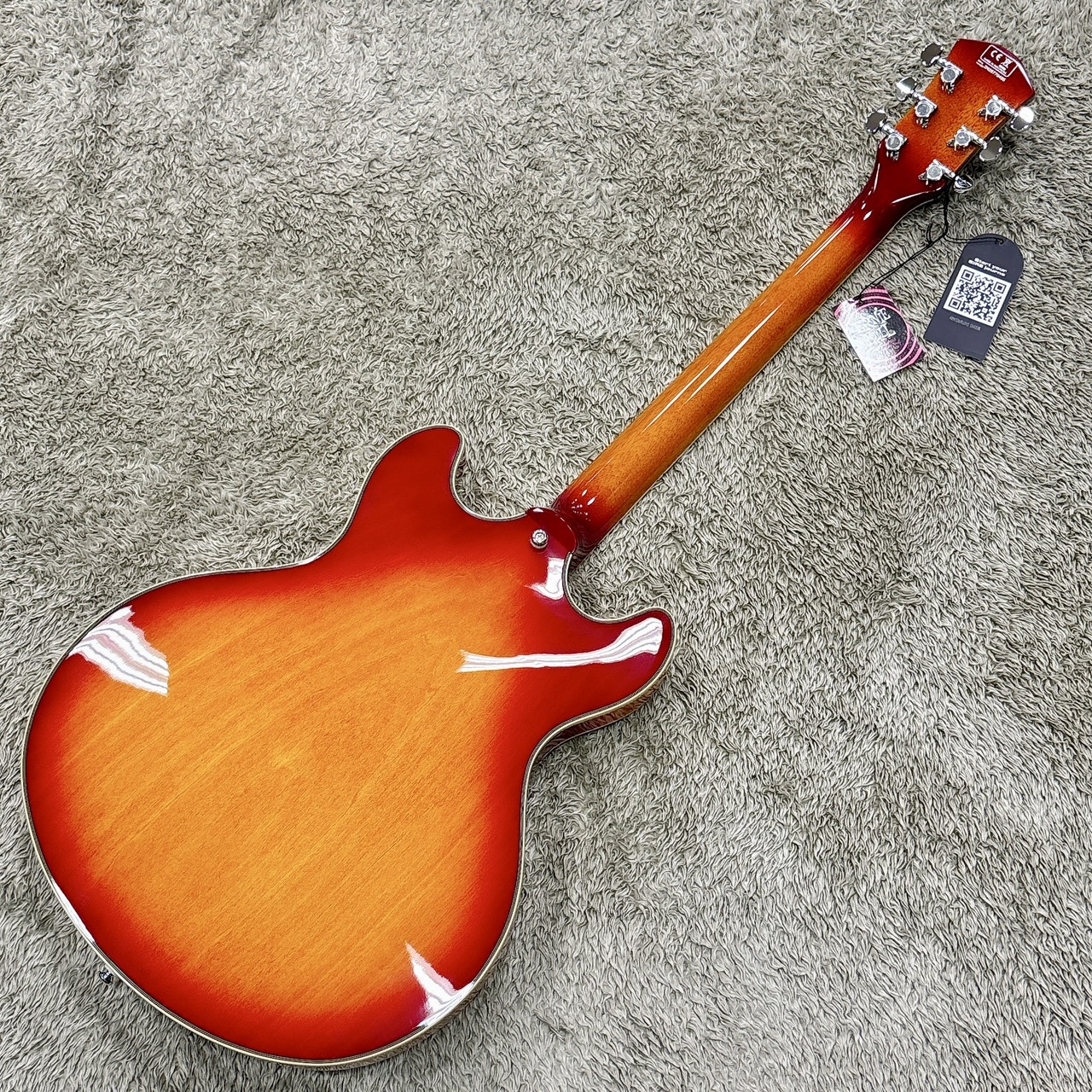 SIRE H7 CS チェリーサンバースト ラリーカールトン ES335 Sire H7 CS(Cherry Sunburst) with Larry Carlton 【セミアコ