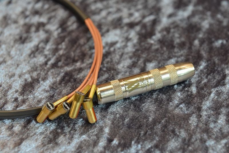 コントラバス用ピックアップ Wilson K-4【コントラバス用ピックアップ】【コントラバス本店】（新品