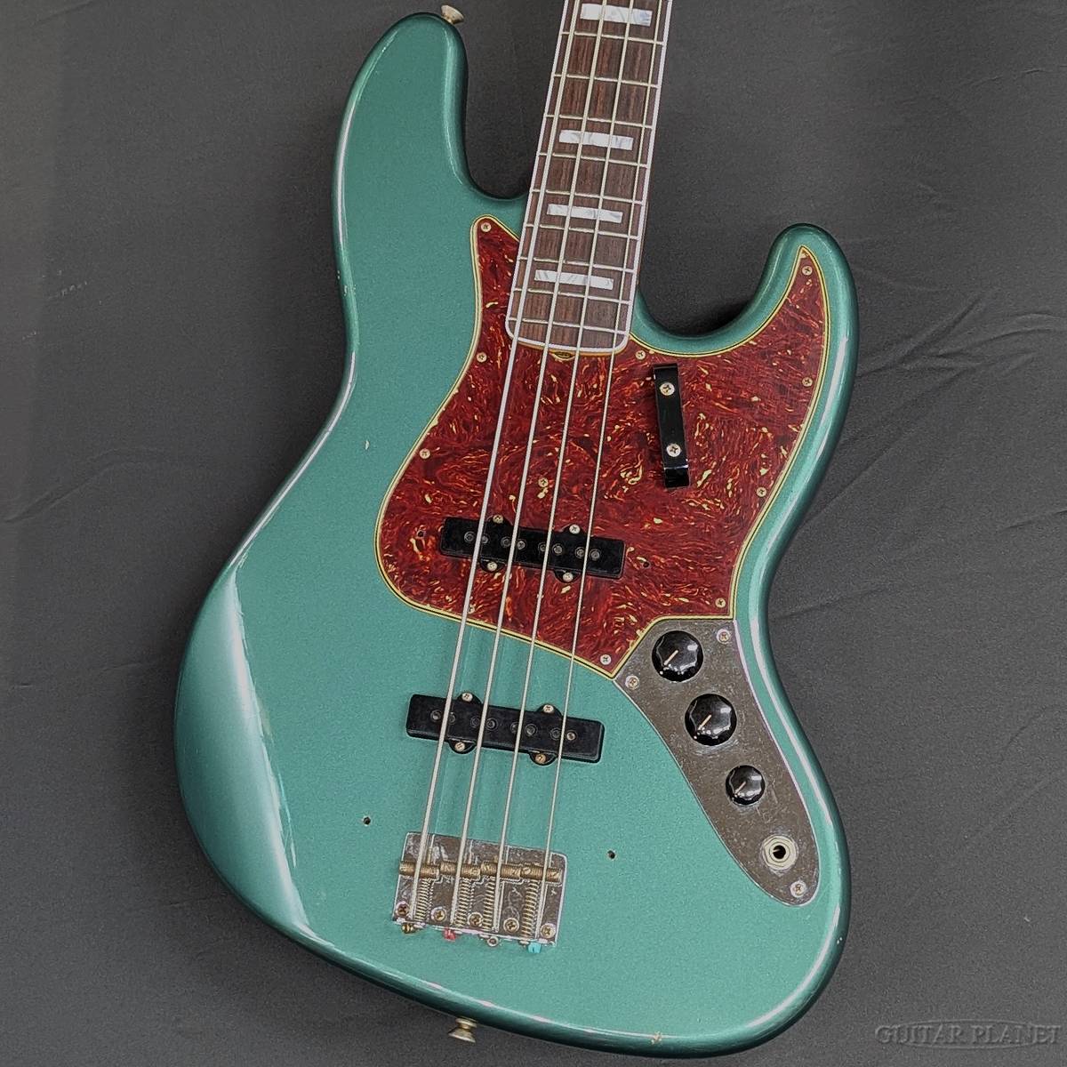 Fender Custom Shop Limited Edition 1966 Jazz Bass JourneymanRelic