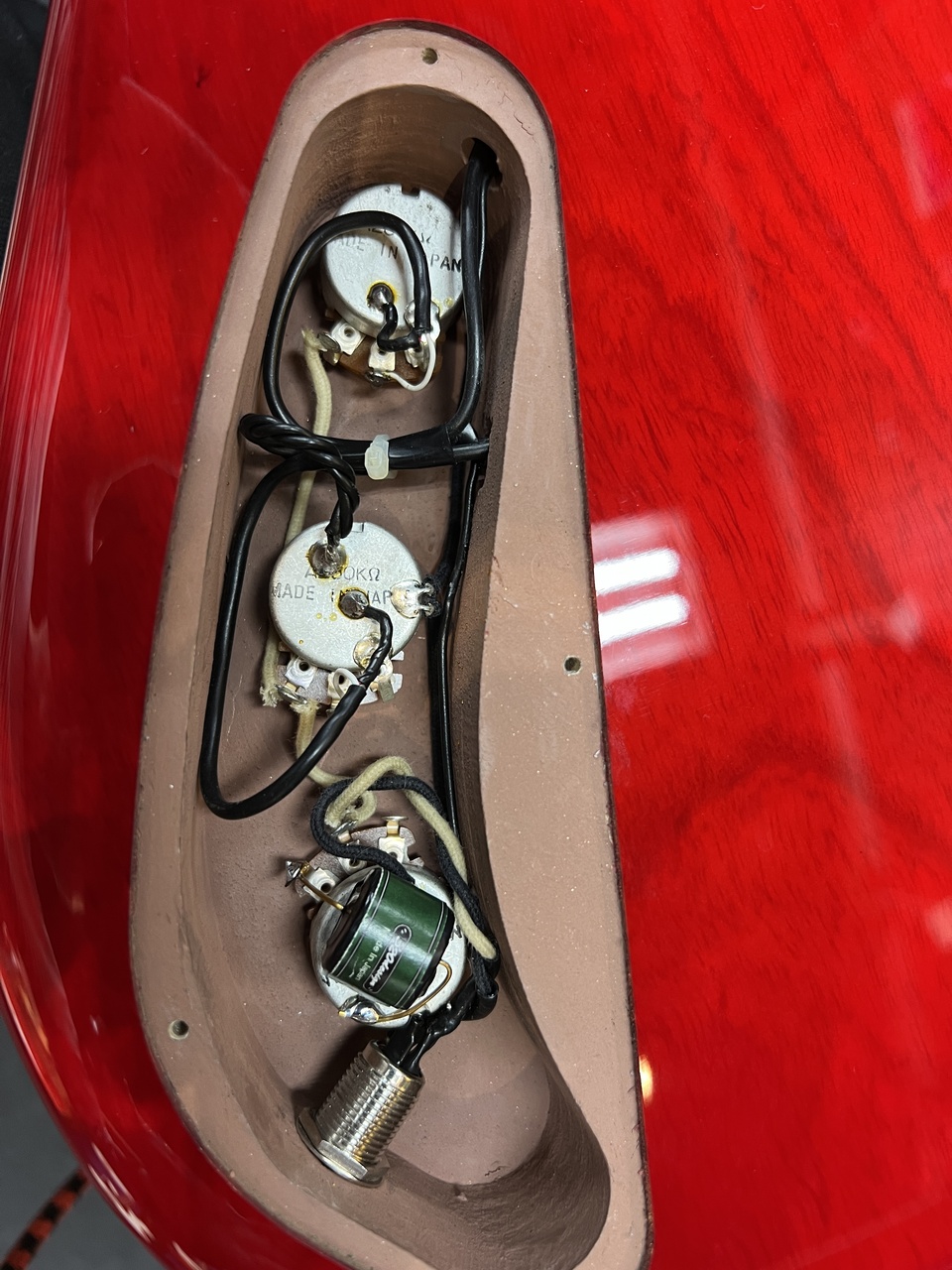 Sugi NB5C FM/ASH STR（中古）【楽器検索デジマート】