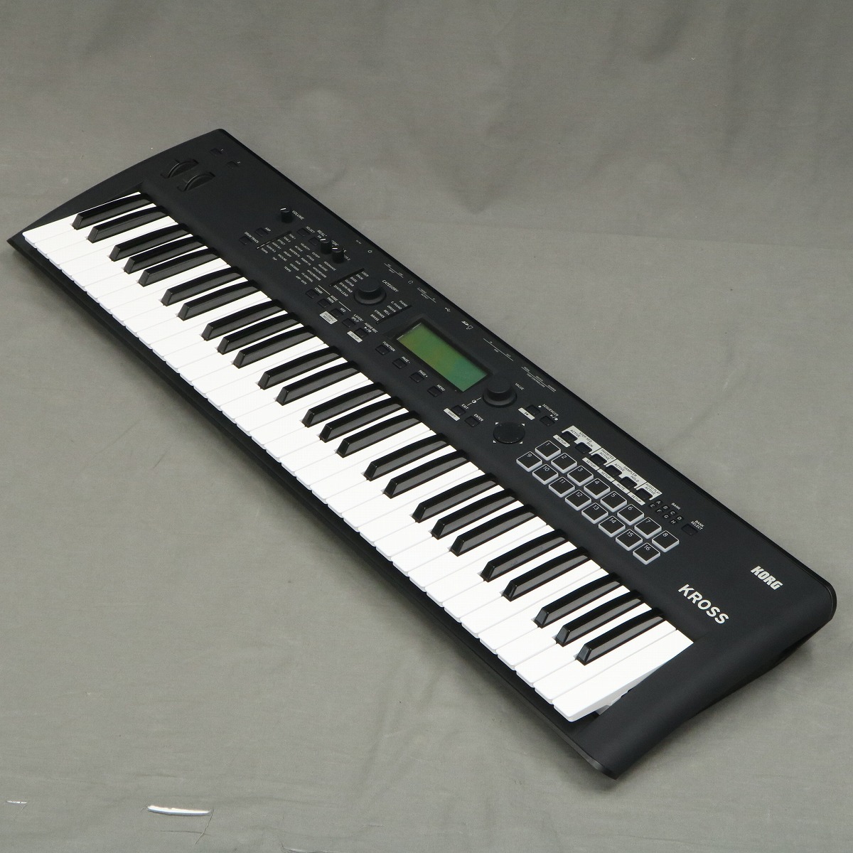 KORG KROSS2-61 MB ワークステーションシンセサイザー 【展示品特価】【アウトレット】【御茶ノ水本店】