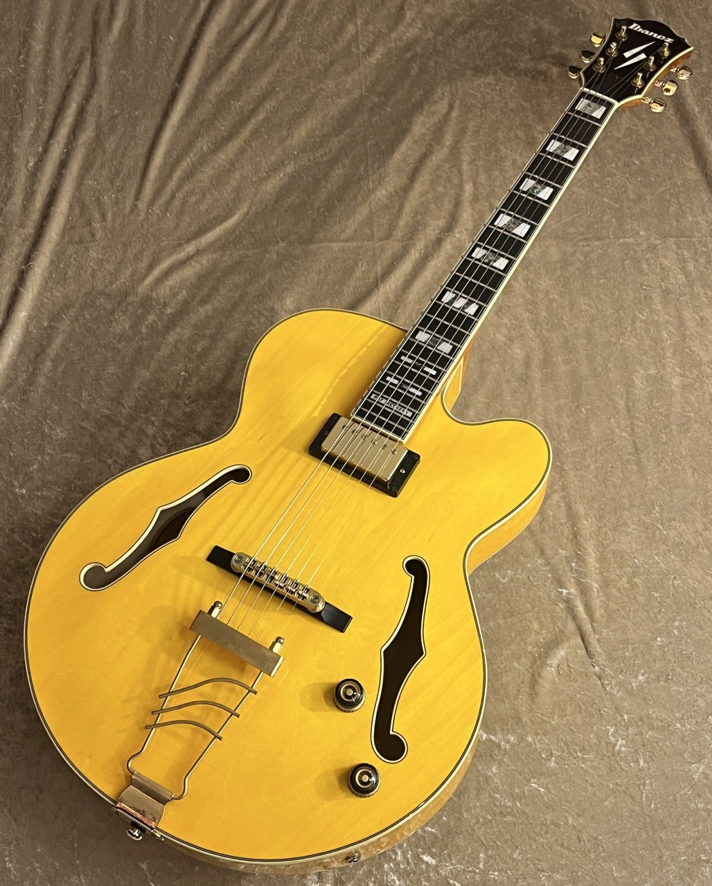 IBANEZ PM 2-AA アイバニーズ　パット　メセニー Ibanez 【USED】Pat Metheny PM2-AA Antique Amber 2013年製 [2.83kg
