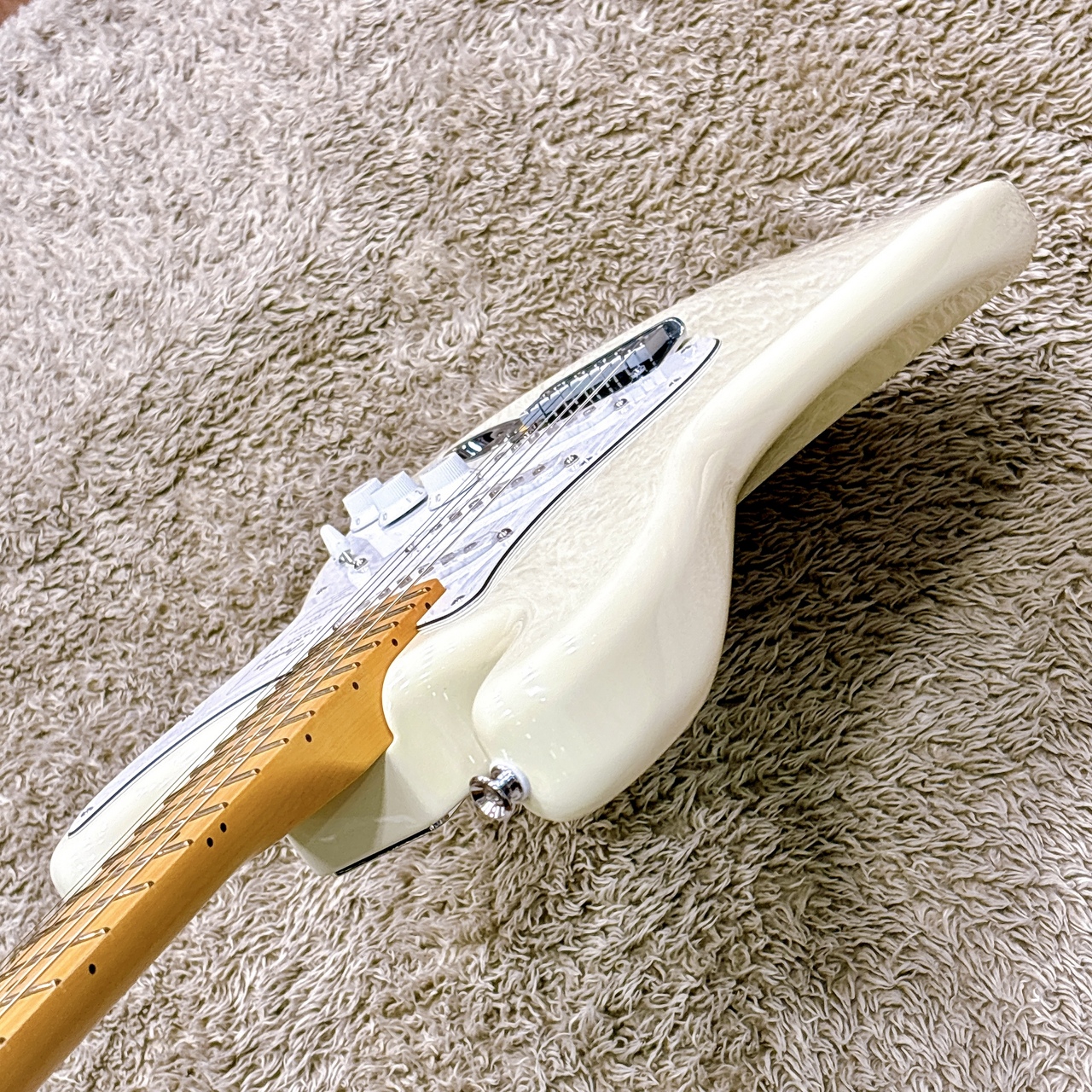 Fender Standard Stratocaster Olympic White / Maple【特価】【旧価格