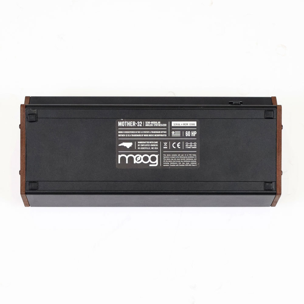 Moog 【中古】 MOOG Mother-32 セミモジュラーシンセサイザー（中古