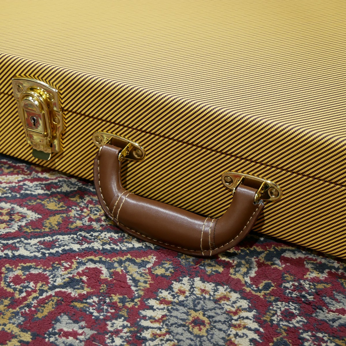 Crews Maniac Sound BA-200 YS / Crews Original Hard Case for Bass