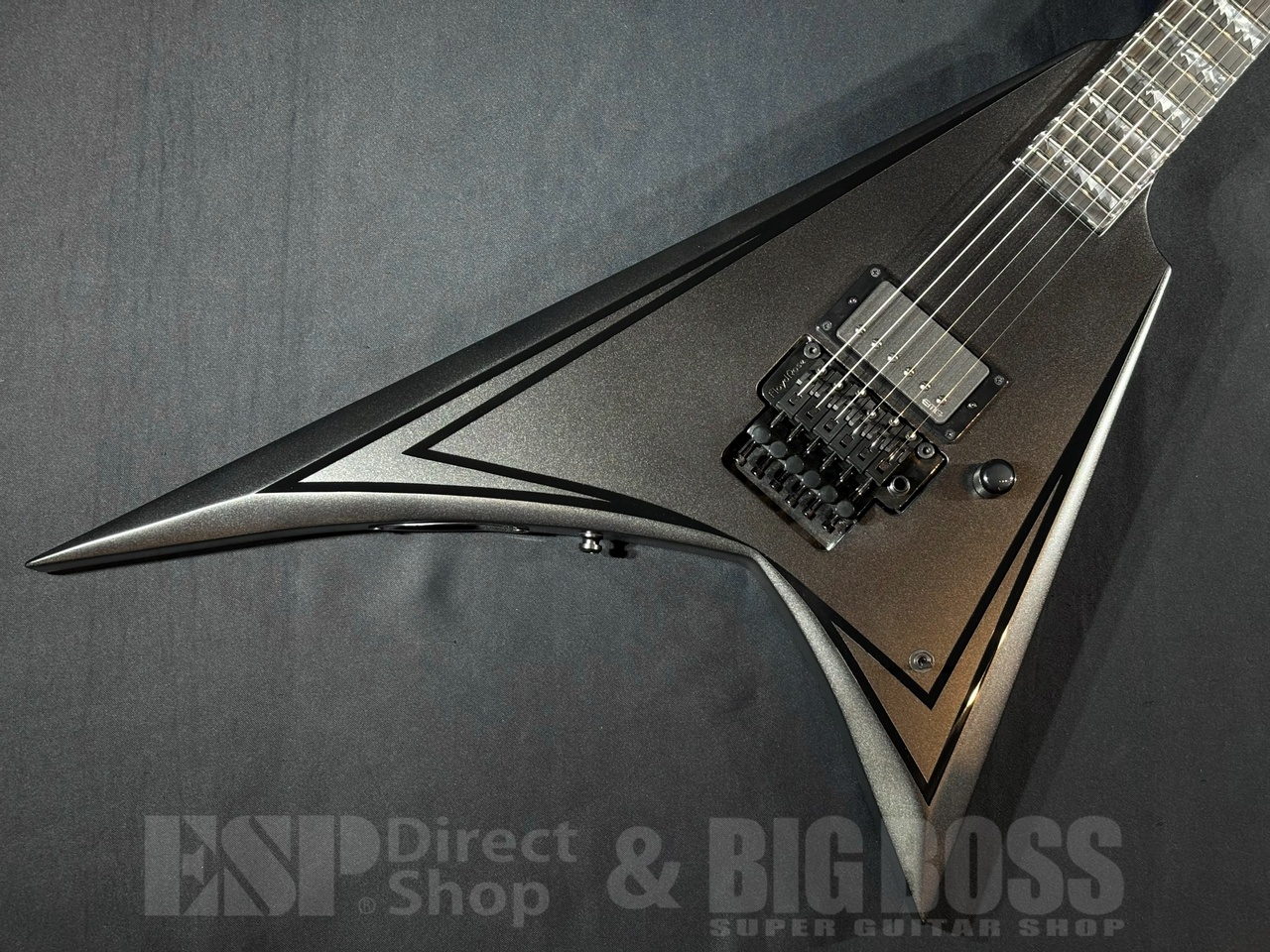 EDWARDS E-ALEXI BLACKY