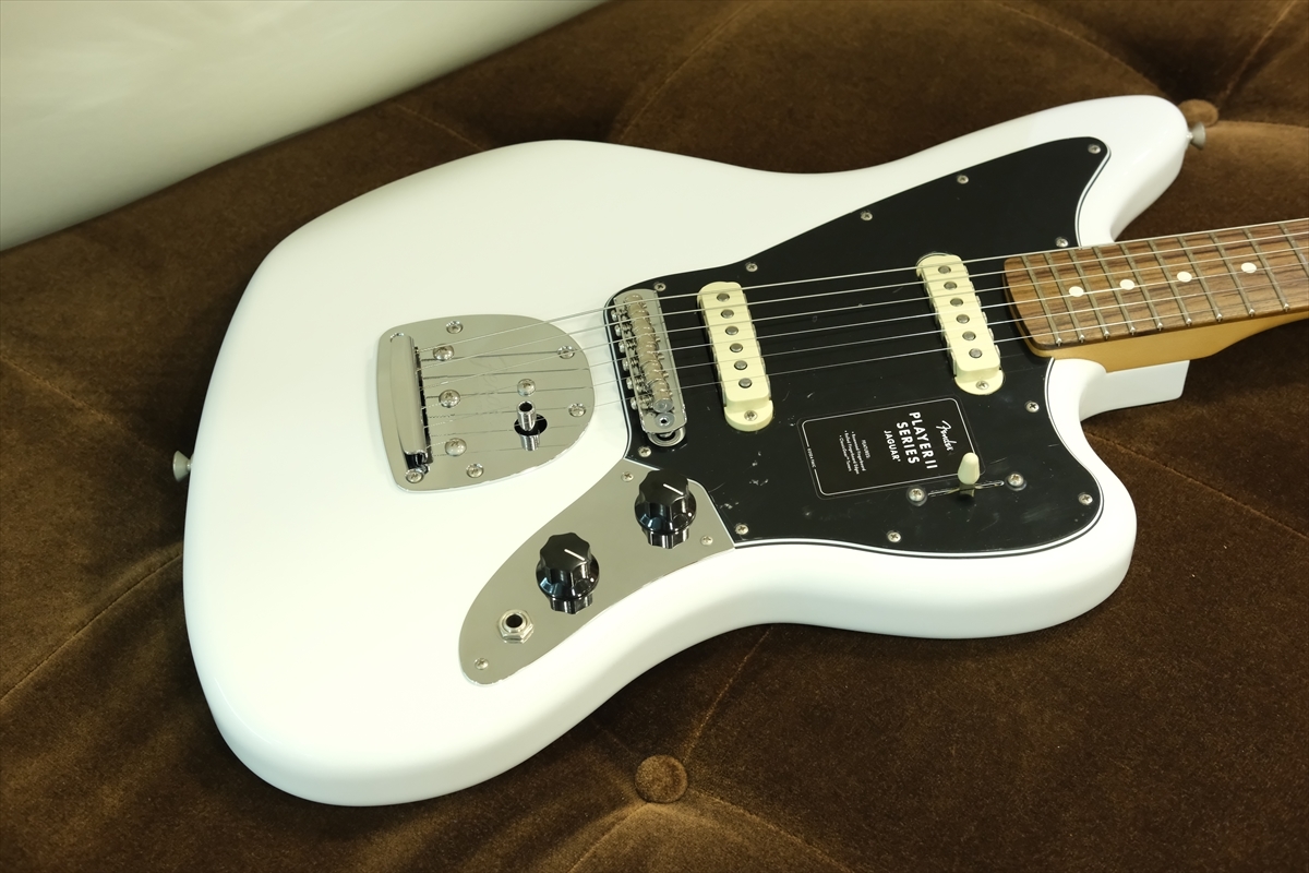 ギター FENDER Player II Jaguar Polar White Fender Player II Jaguar, Rosewood Fingerboard - Polar White