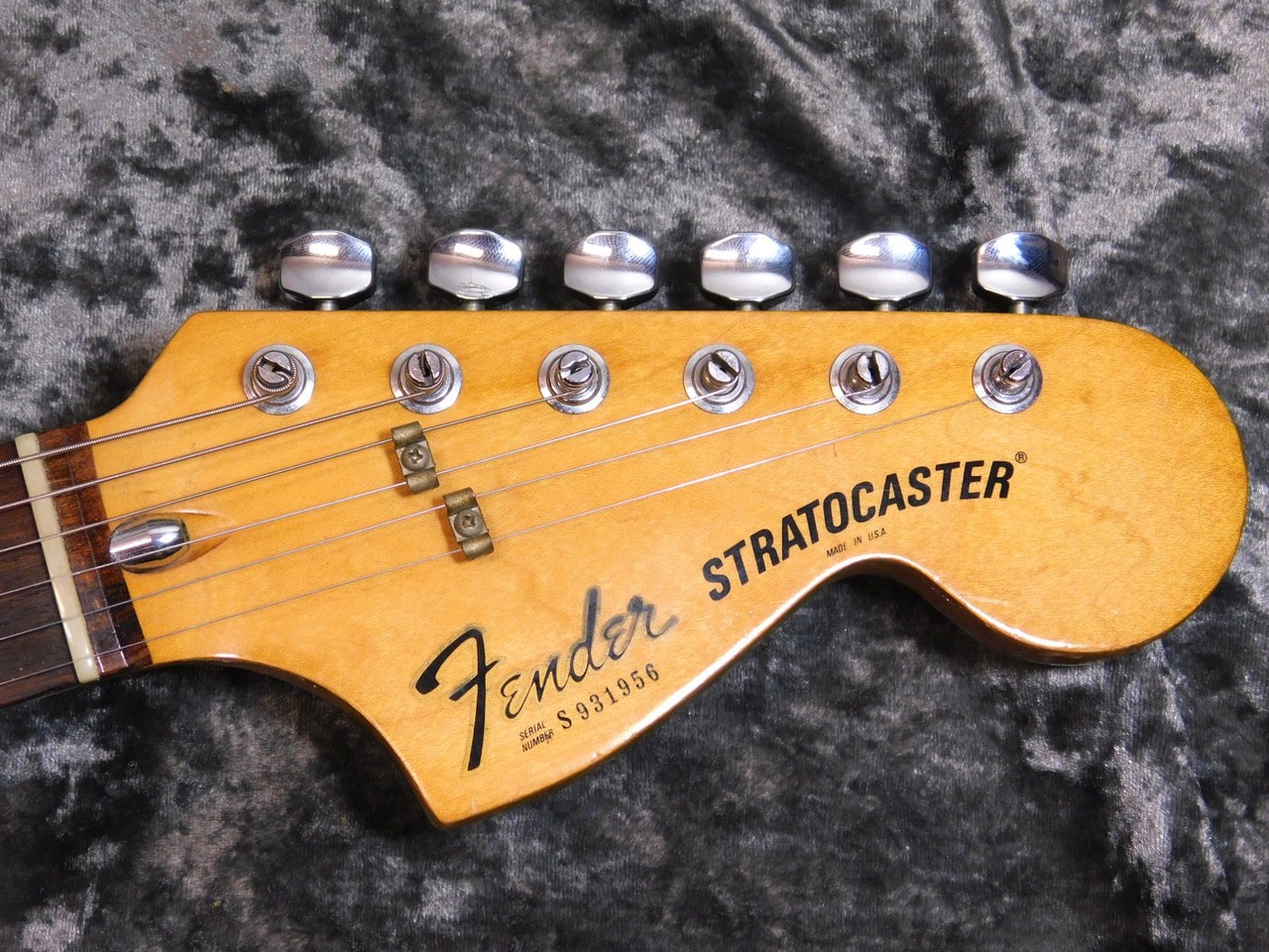 Fender Stratocaster '79（ビンテージ）【楽器検索デジマート】