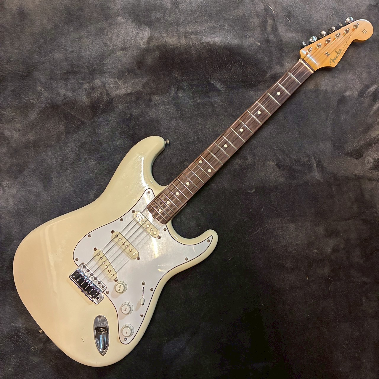 Fender Japan ST62-65 JVシリアル 83年製（中古）【楽器検索