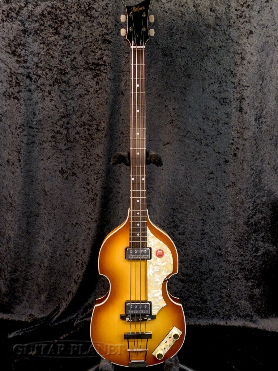 Hofner エレキベース サンバースト Höfner HI-SERIES エレキベース サンバースト、専用ケース付き