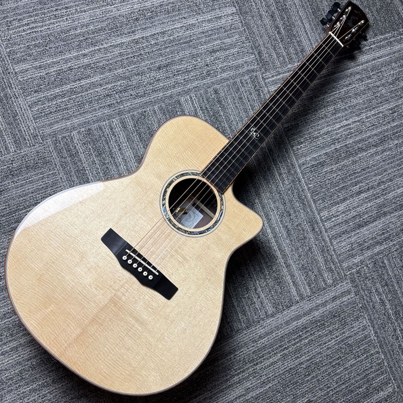 Morris S-101III エレアコギターS101 3 【現物画像】【一本限りの