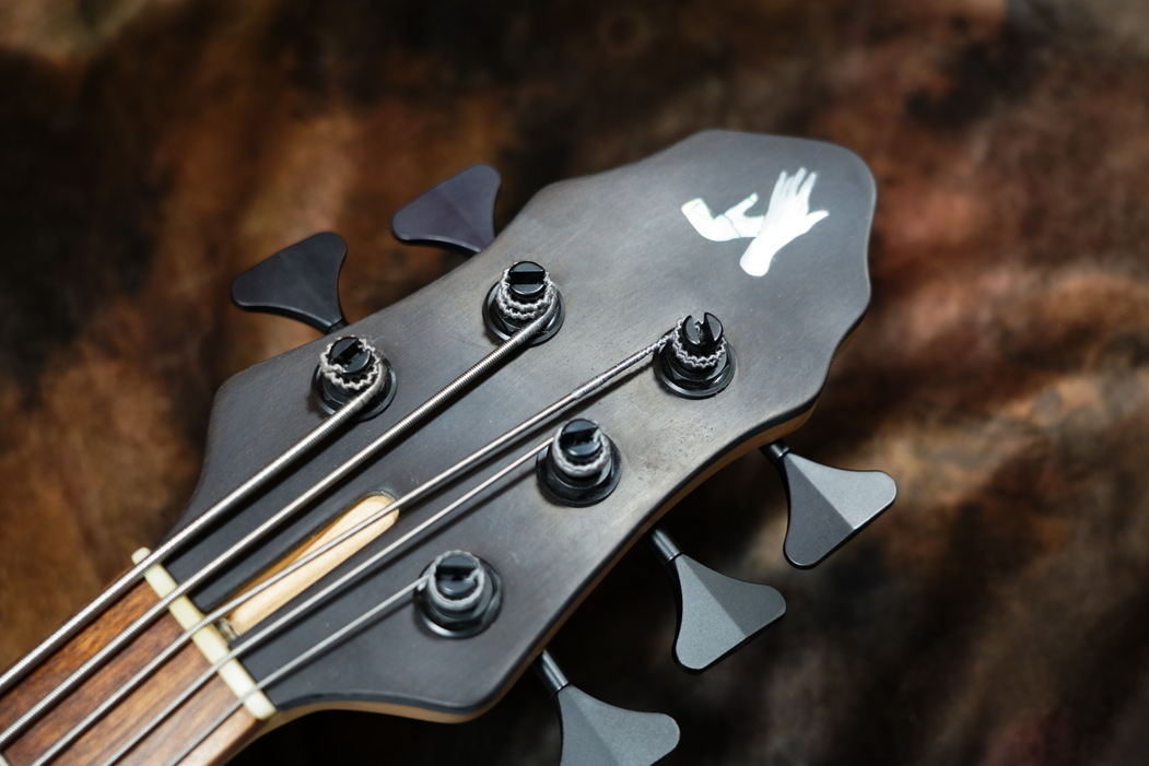 Benevolent Basses Carnival 5 Spruce 28F 33''（新品/送料無料