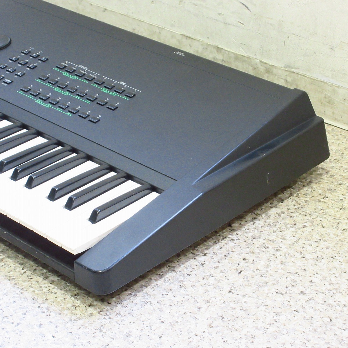 美品 シンセサイザー ヤマハ SY99 76鍵 ワークステーション SY77後継 YAMAHA SY99 