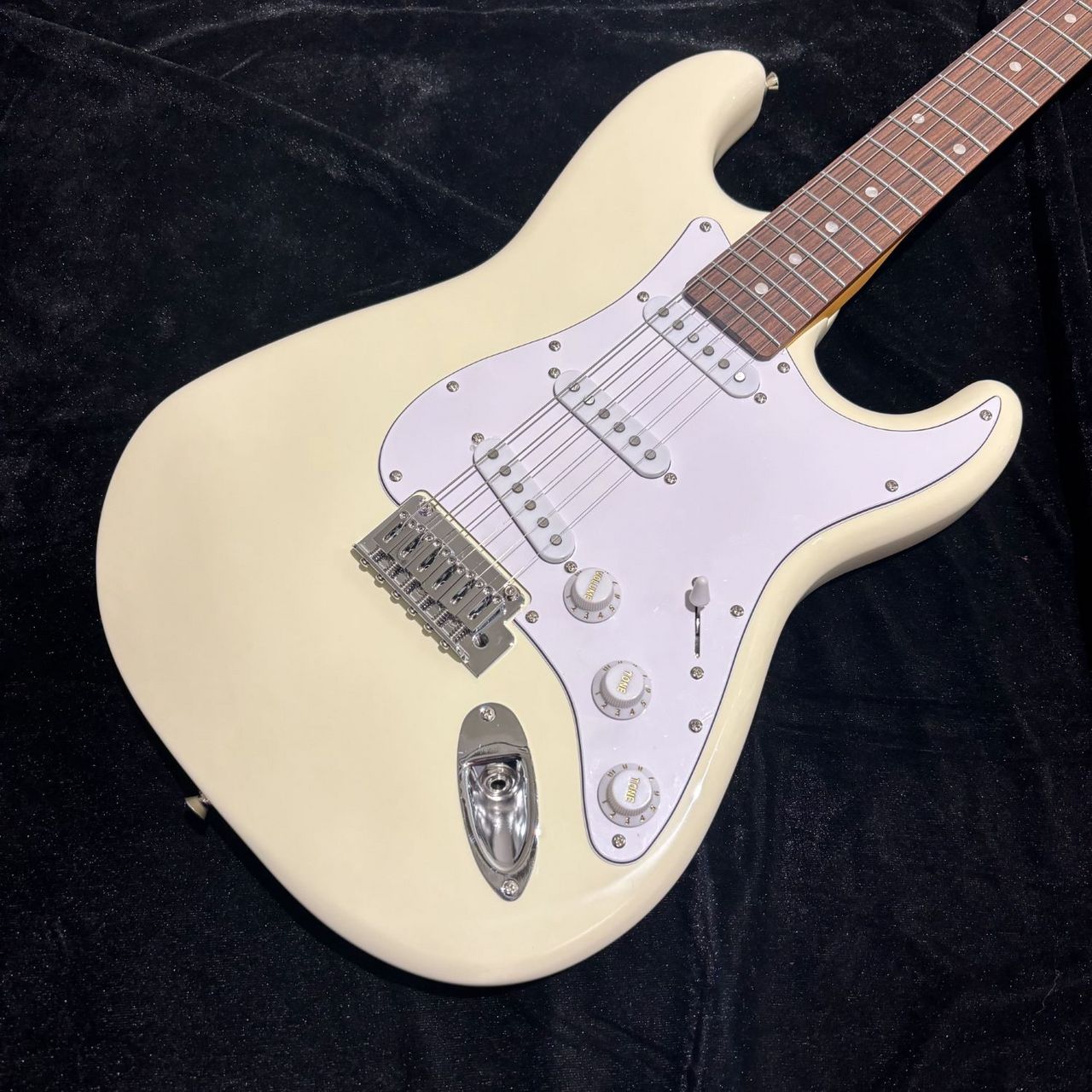 HISTORY HST-Performance White Ivory ハムバッカー切替可能 アルダー