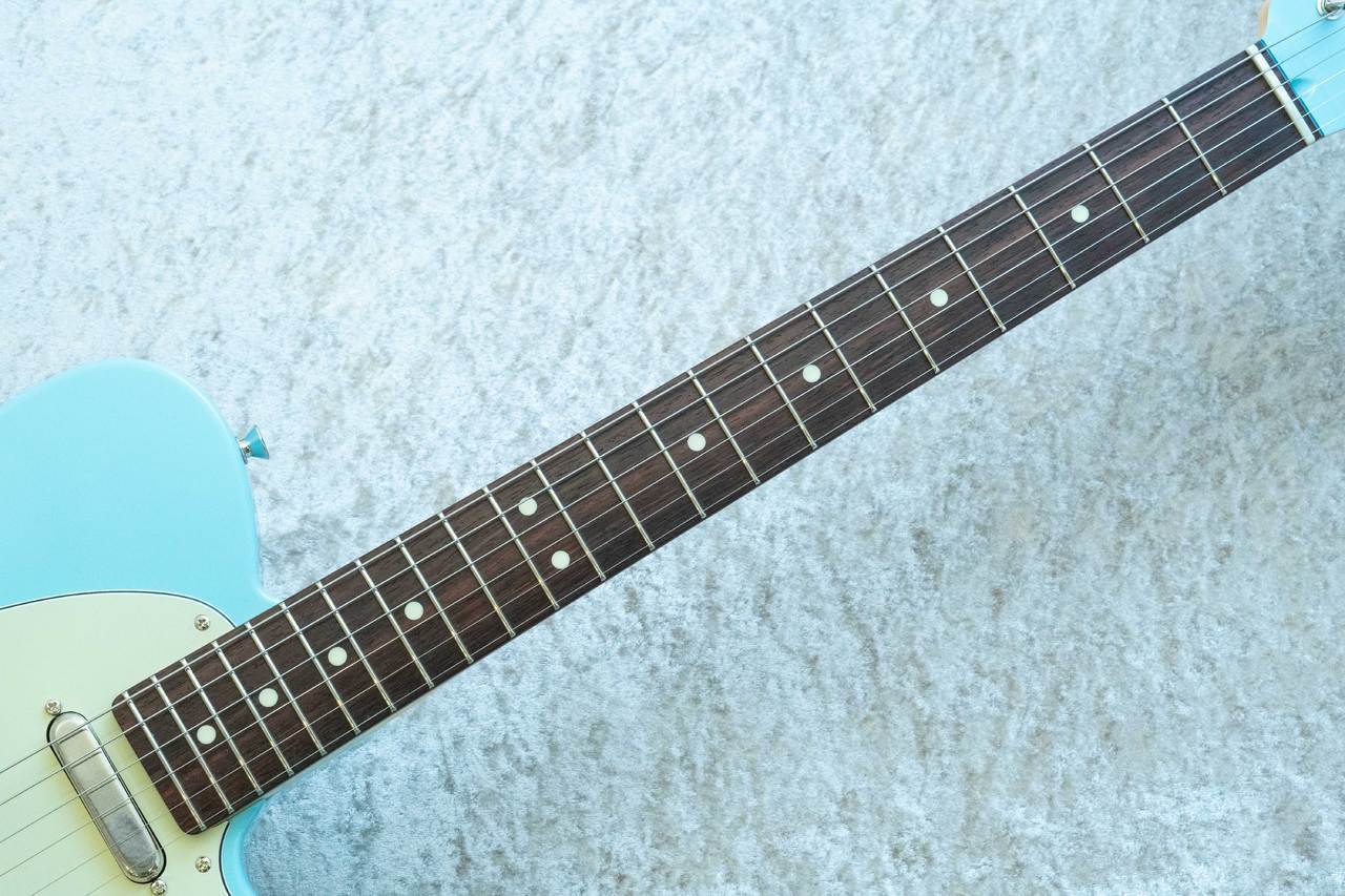 Fender FSR Made in Japan Hybrid II Telecaster Daphne Blue Matching