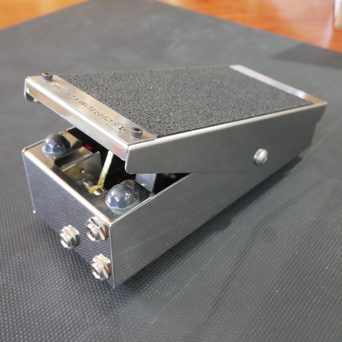 ギター A3 VOLUME PEDAL MINI HIGH-IMP a3_vp_color_260313_.jpg