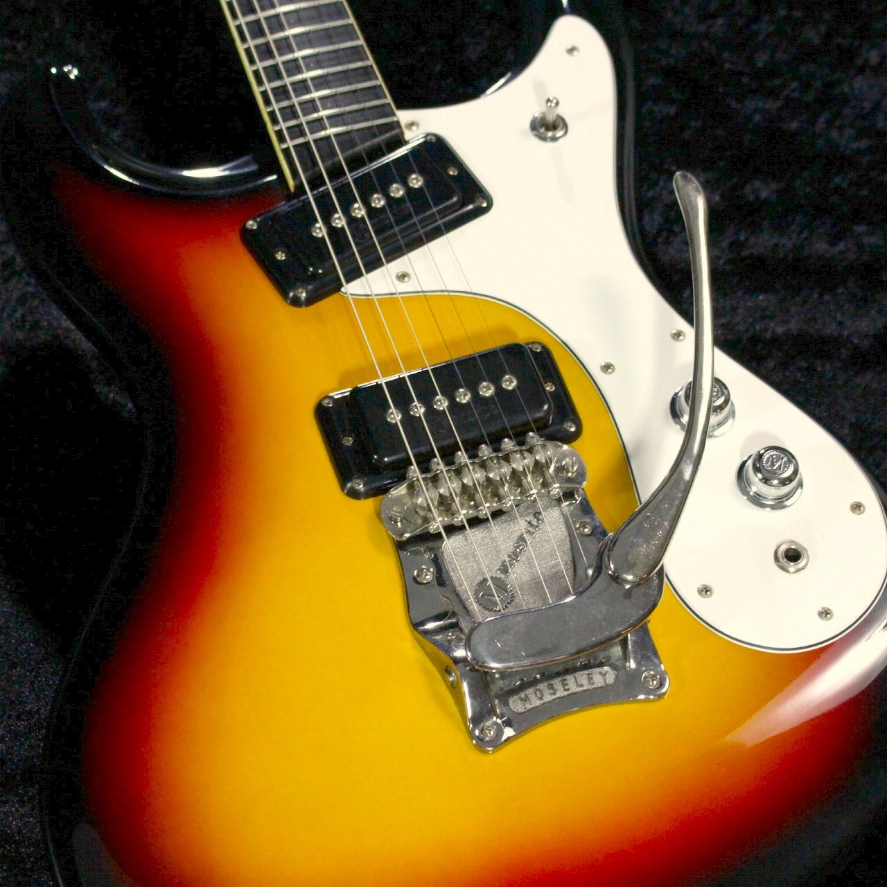 Mosrite The Ventures Model EX65 Excellent 65 / Sunburst【漆黒指板