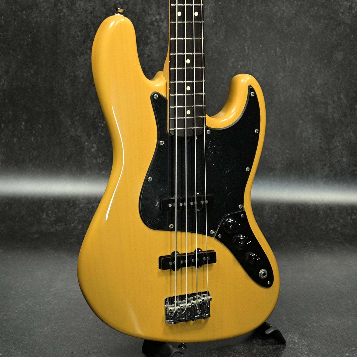 Fender American Jazz Bass Butterscotch Blonde 2003 【名古屋栄店