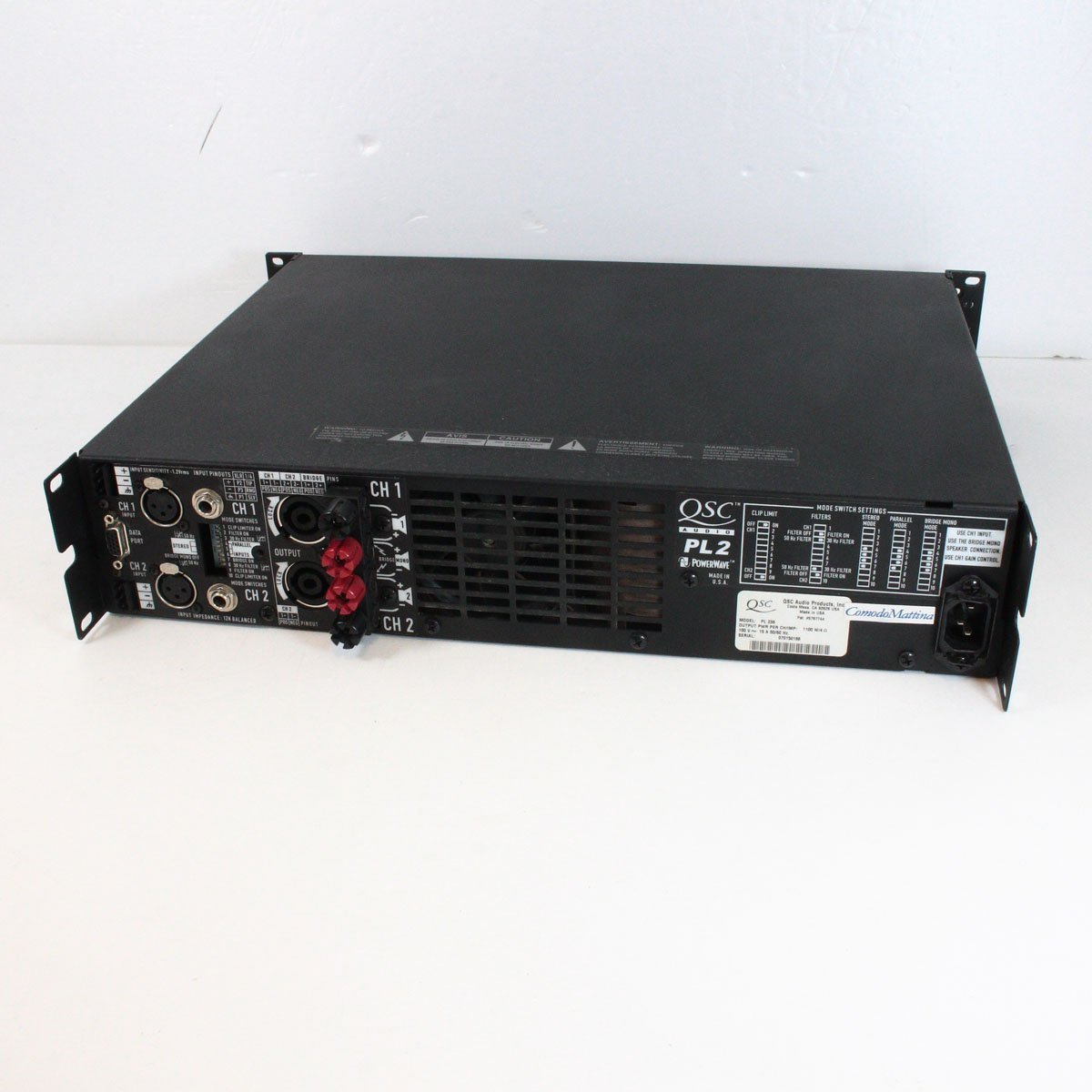 QSC PL236 パワーアンプ QSC PL236 パワーアンプ