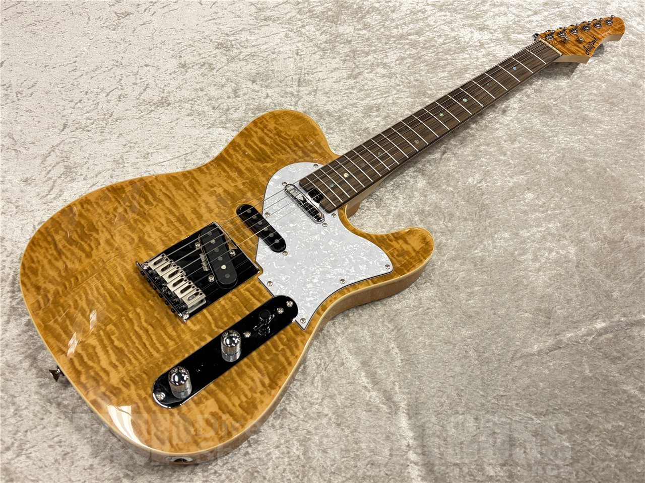Aria Pro II 615-AE200（Yellow Gold） Aria Pro II 615-AE200【Yellow Gold】（新品/送料無料）【楽器検索