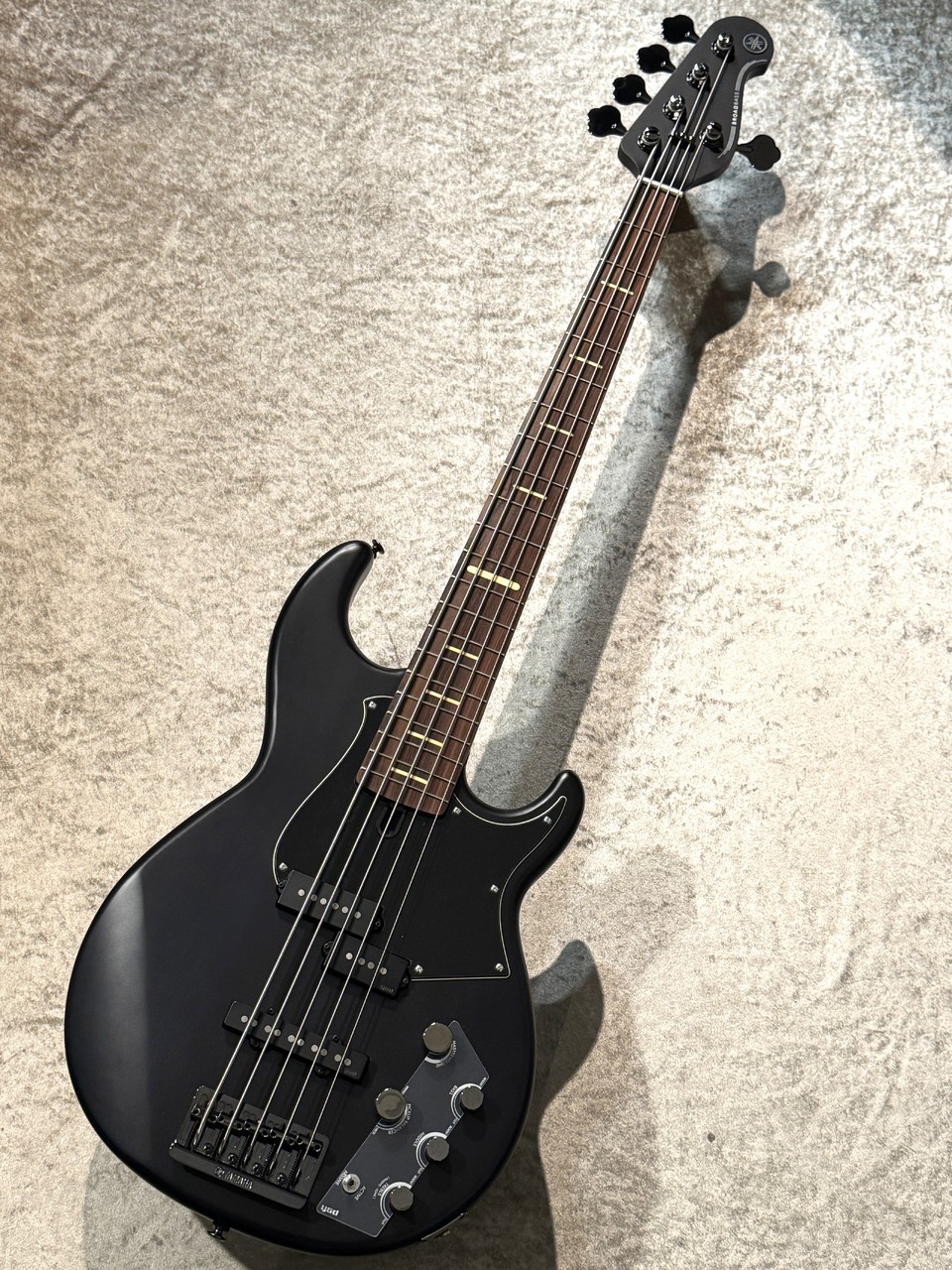 YAMAHA 【5弦】 BB735A -Matte Translucent Black- #ILM234017 【4.45