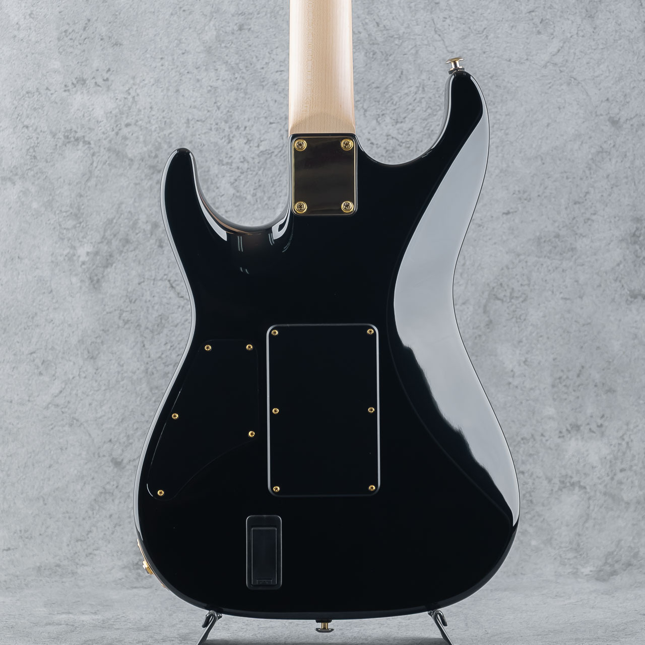 Suhr Standard EMG Pickups Black Matching Head（中古）【楽器検索