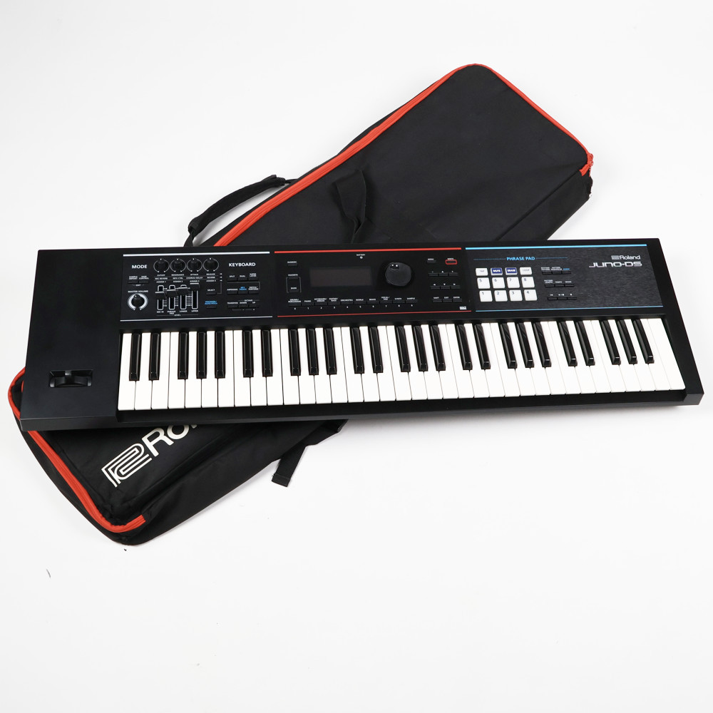 【美品】Roland JUNO-DS 61鍵 シンセサイザー スタンド・ペダル付 Roland 【中古】 シンセサイザー ROLAND ローランド JUNO-DS61 61鍵
