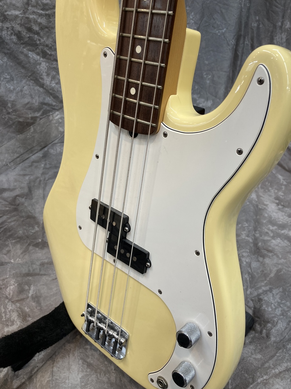 Fender American Standard Precision Bass（中古）【楽器検索デジマート】