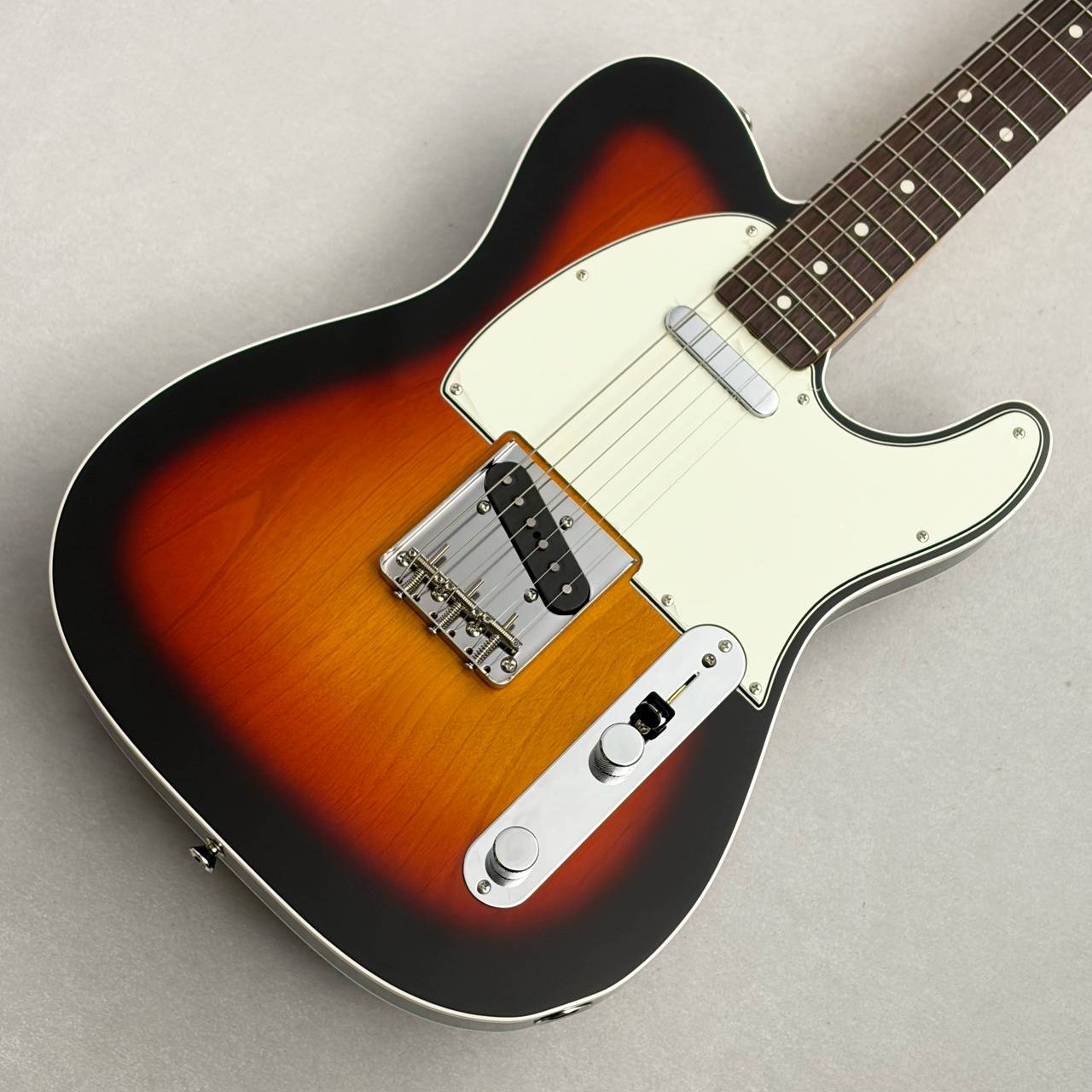 ギター VanZandt TLV-R2 3 Tone Sunburst Vanzandt TLV-R2 / 3 Tone Sunburst #10476 ≒3.26kg【軽量個体
