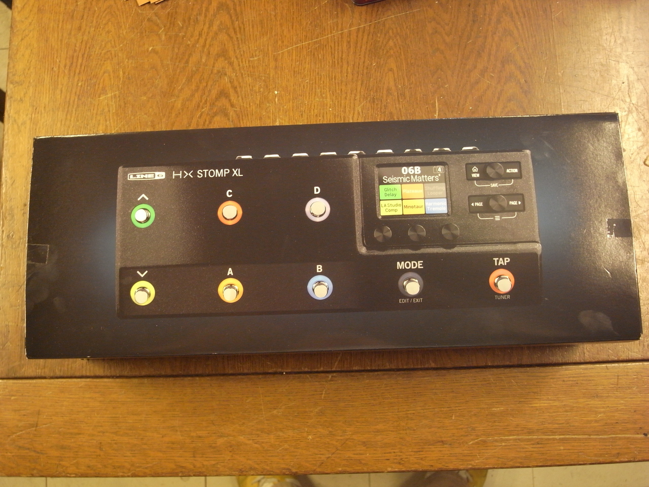 Open Box Line 6 HX Stomp XL Amp & Effects Processor Guitar