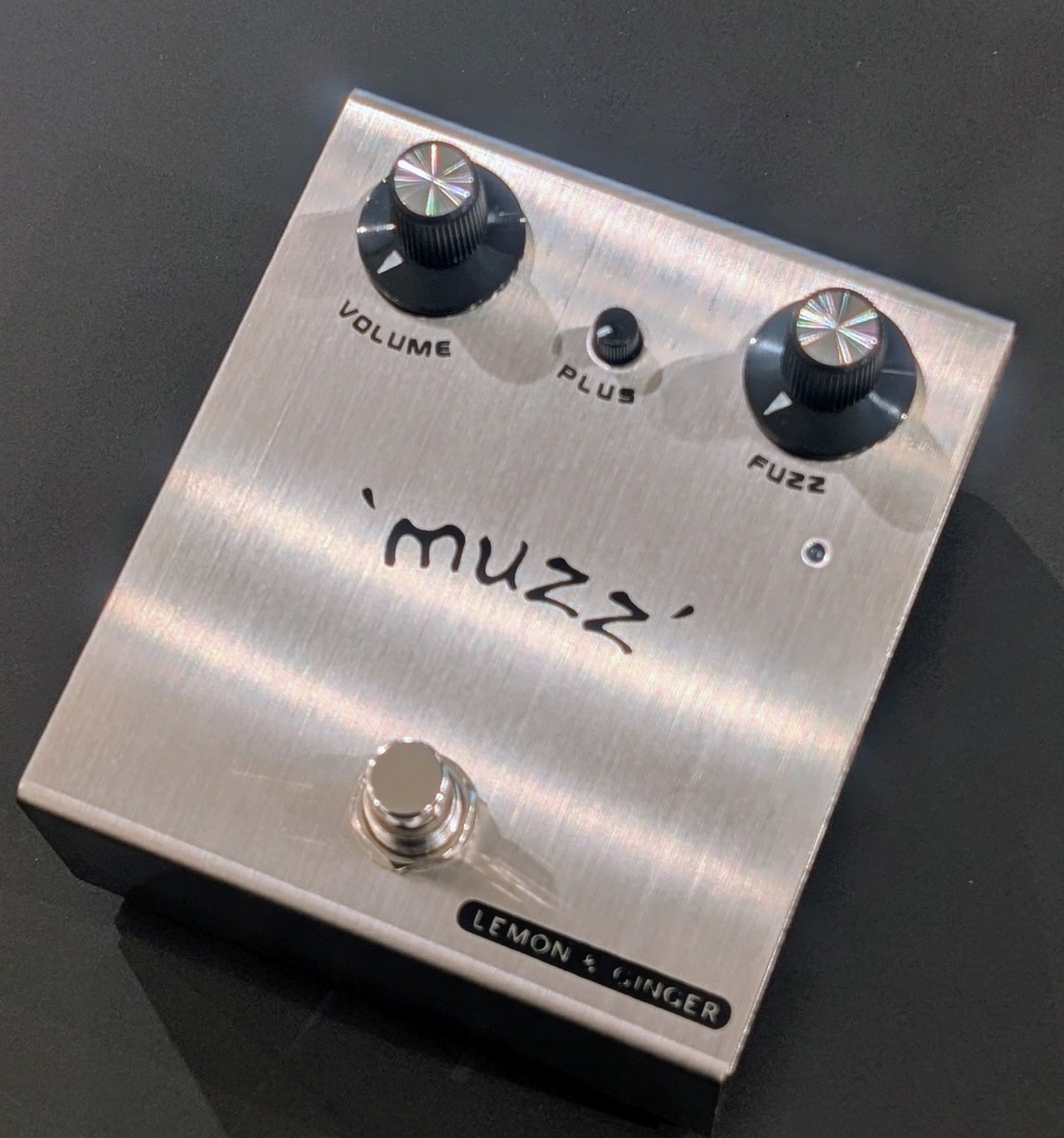 【シリアル#001】Lemon & Ginger muzz ギターエフェクター Lemon & Ginger muzz（新品）【楽器検索デジマート】