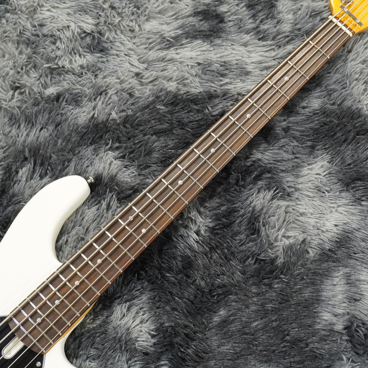 Sire Marcus Miller Z7 5-String AWH (Antique White) 【2025年製】【5