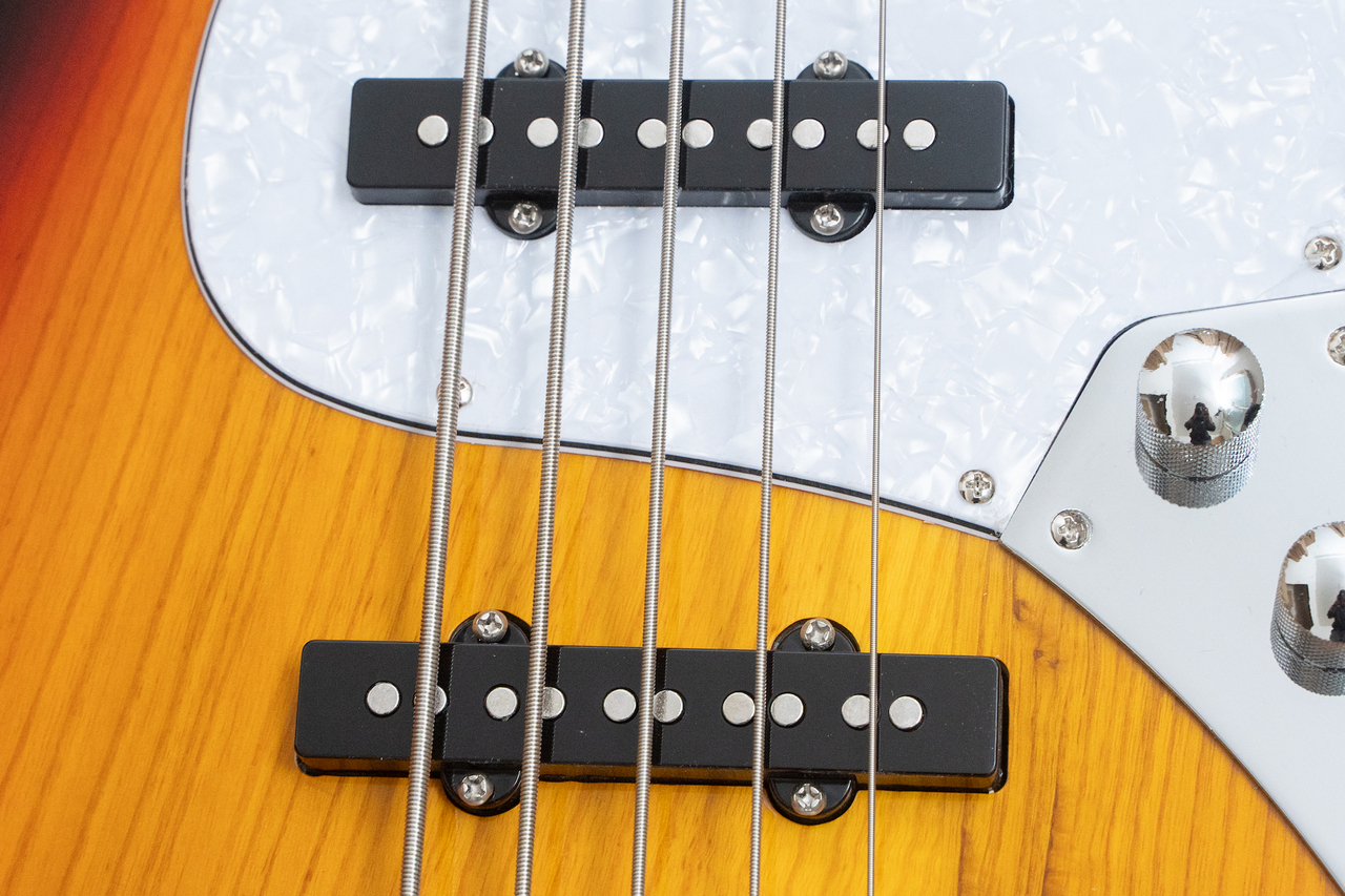 woofy basses ONE series Cavalier 5 M Sunburst（新品/送料無料