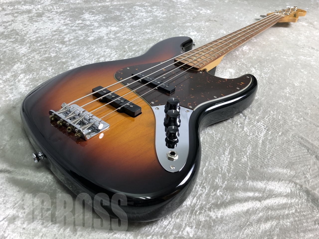 EDWARDS E-JB-105ALR (3 Tone Sunburst)（新品/送料無料）【楽器検索