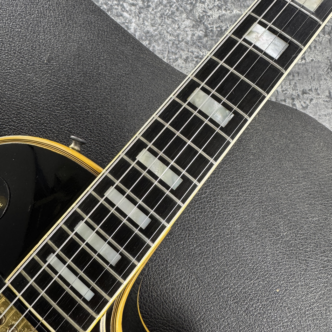 Gibson 【VINTAGE】 1969 Les Paul Custom [4.78kg] 3Fギブソン